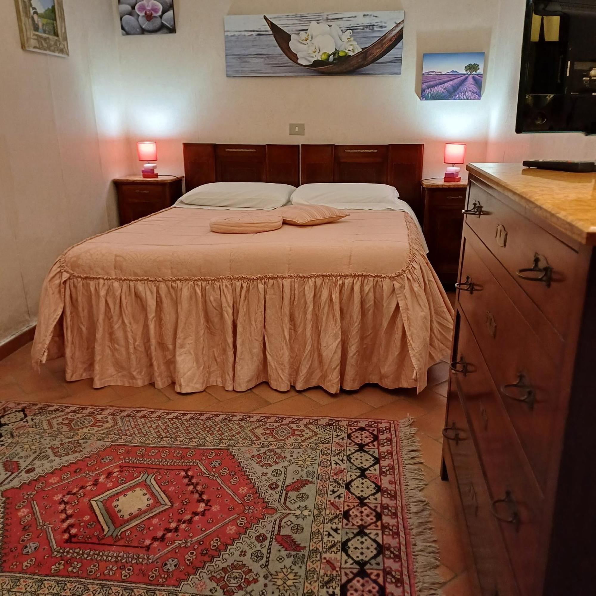 Casa Vacanze Amelia フィエーゾレ エクステリア 写真